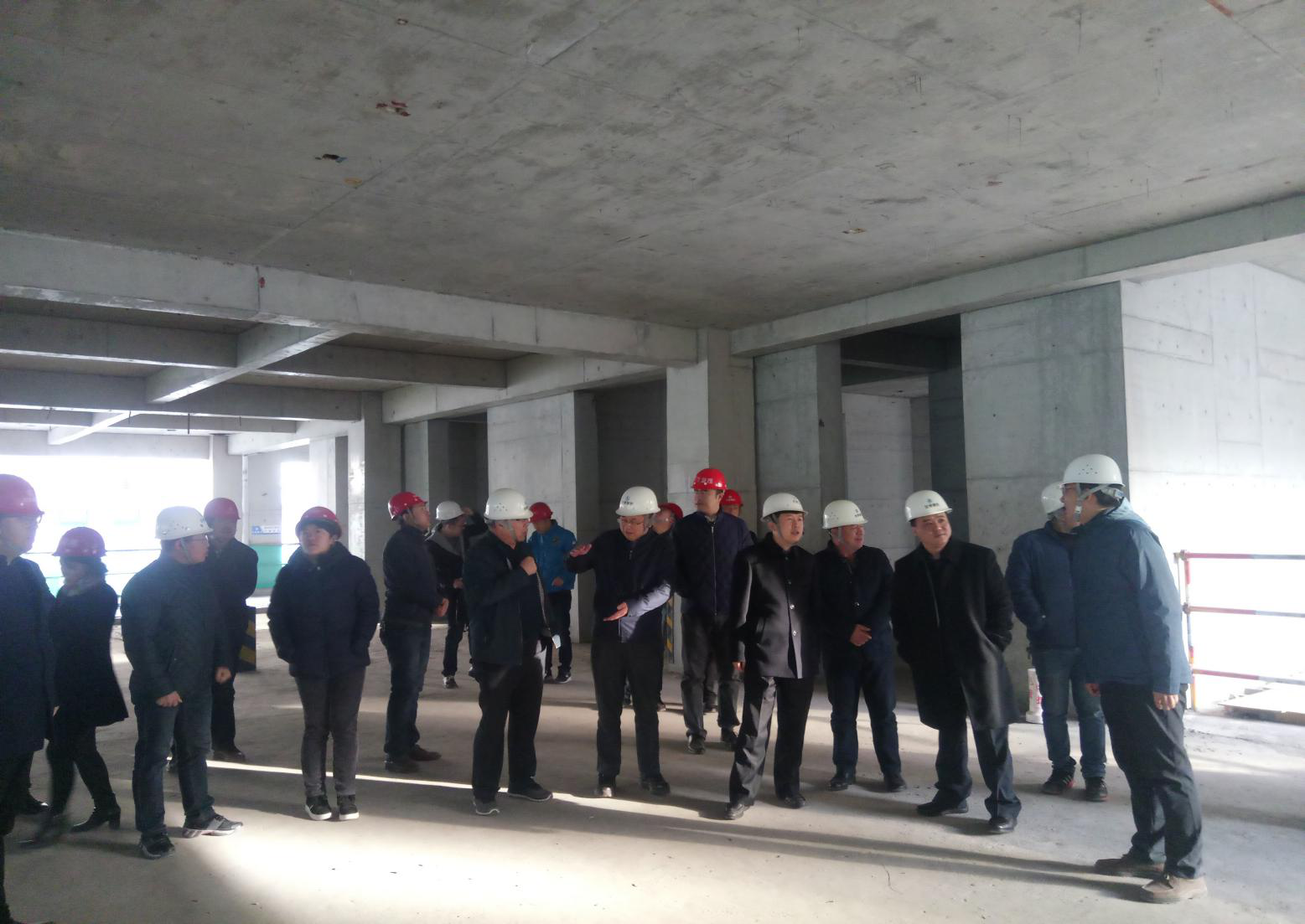 省住建廳檢查督導甘肅建投2#綜合樓項目安全質(zhì)量工作