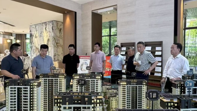 甘肅建投領(lǐng)導(dǎo)陳志亮一行調(diào)研無錫百酈華庭項(xiàng)目